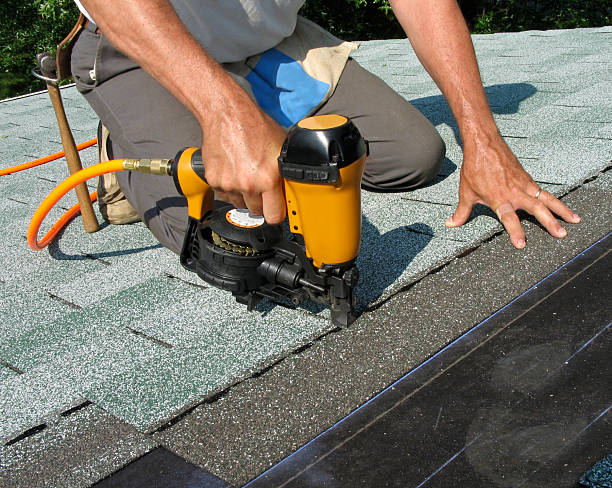 Best Flat Roof Repair Services  in Newcastle, WY